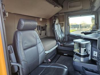 R410 6x2 / RETARDER + NOOTEBOOM DIEPLADER